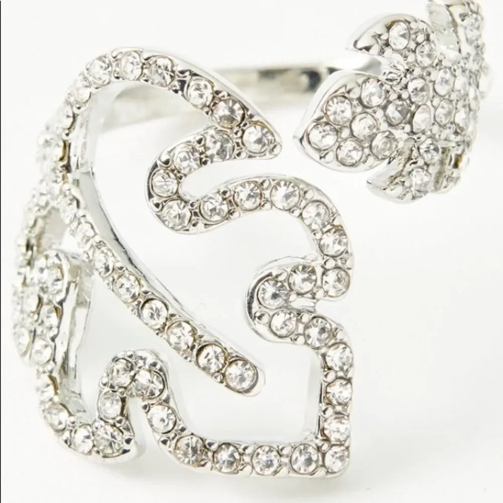 Rhinestone Crystal Palm Bypass Ring - Picture 3 of 5